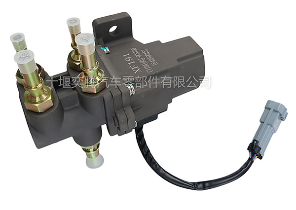 東風猛士M50主副油箱轉換閥EQ2063油箱轉換閥總成1104100J-0C5100